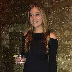 Meet your Posher, Brittany-lee